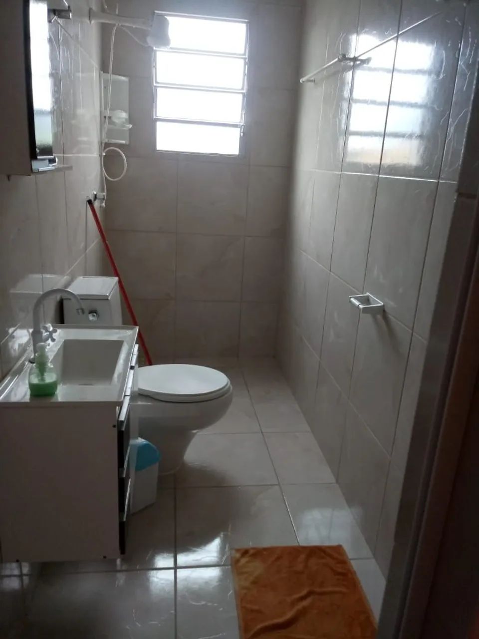  Casa á venda em Mongaguá: 300 mil