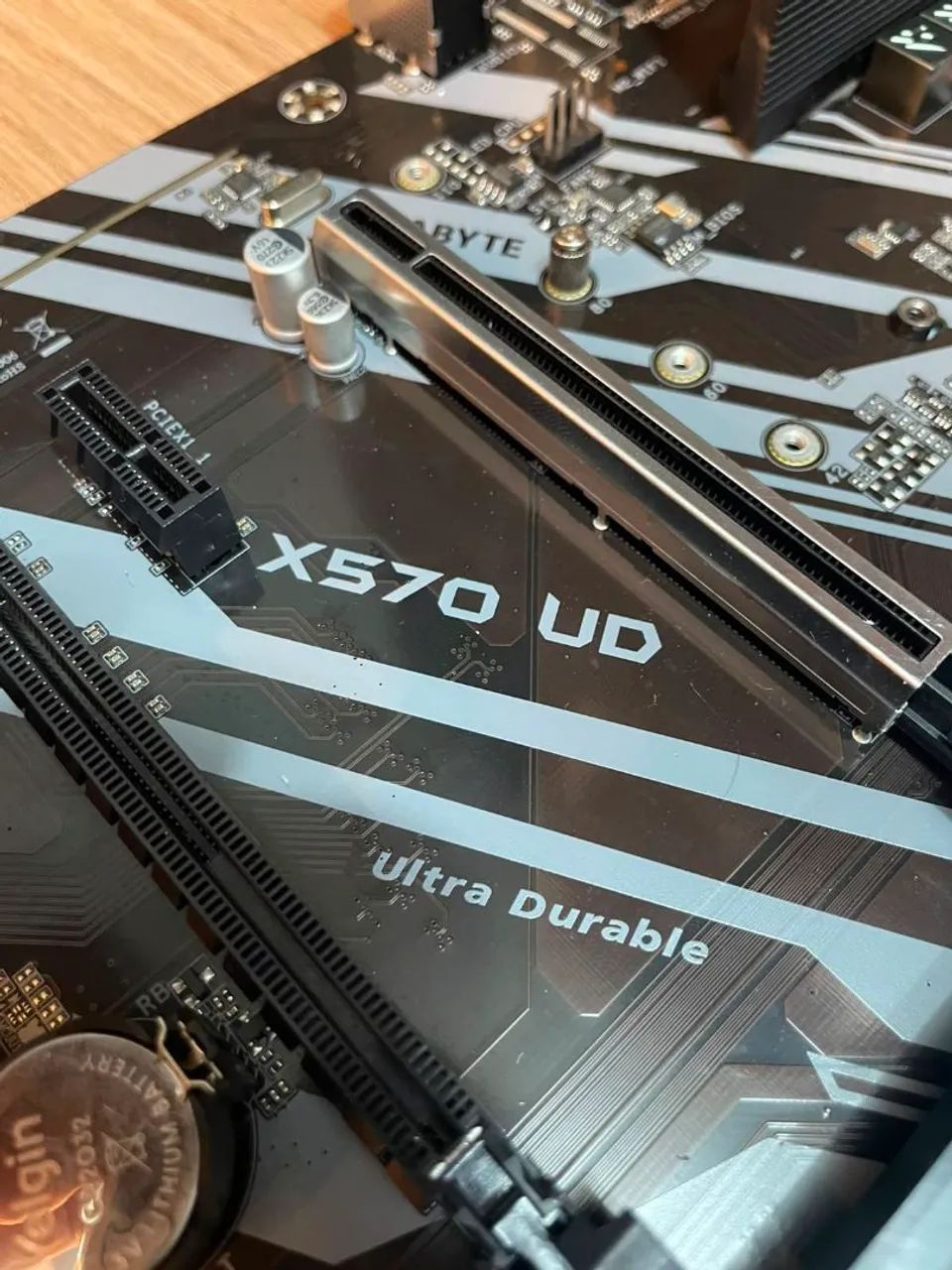 Gigabyte X570 - Foto 5