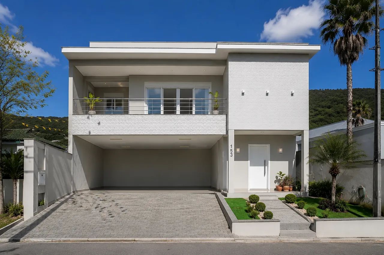 Casa Aluguel 4 Quartos com 2 Suítes e 352m² - Pedra Branca