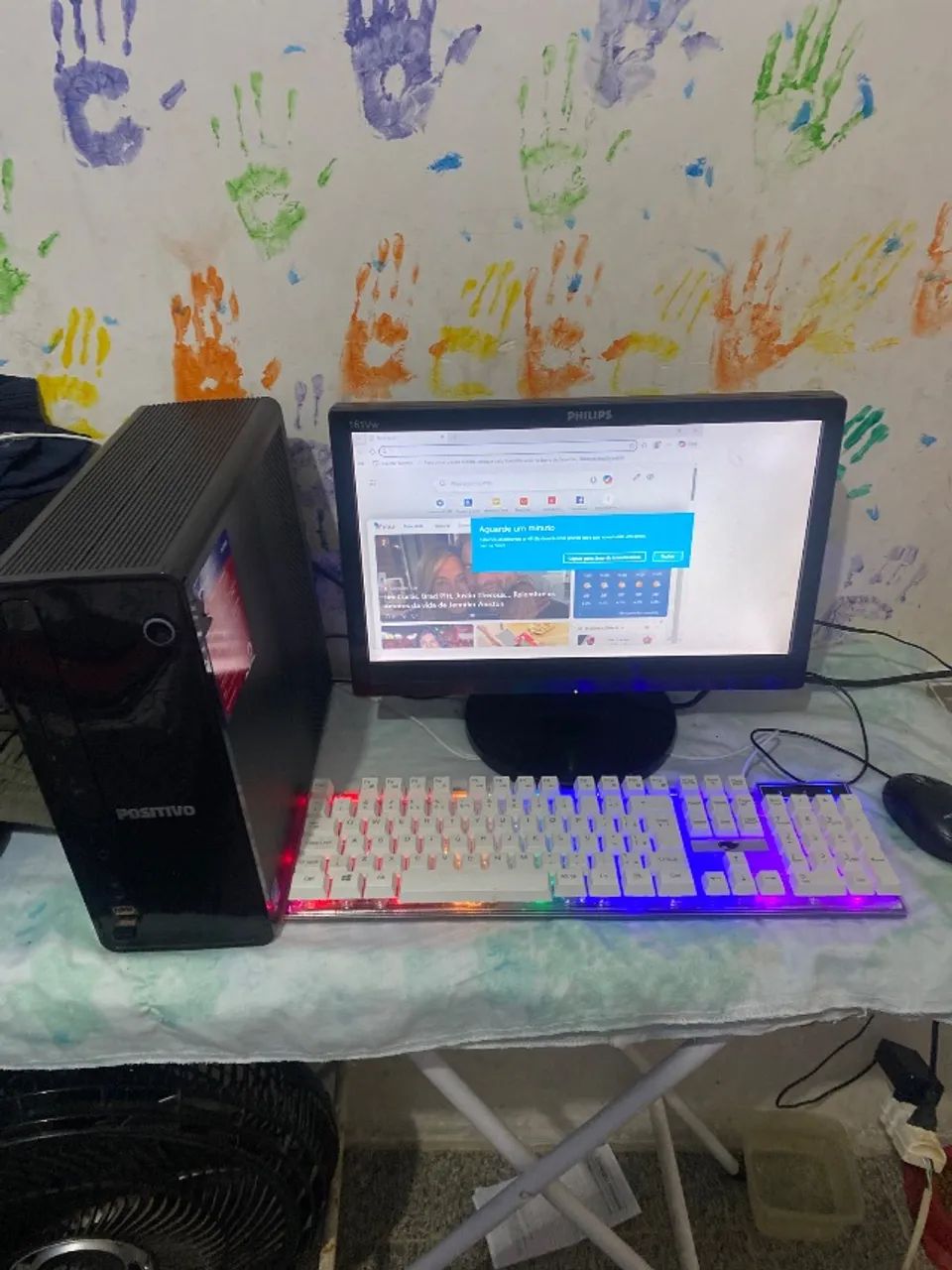 Computador positivo compacto e moderno DSI3160