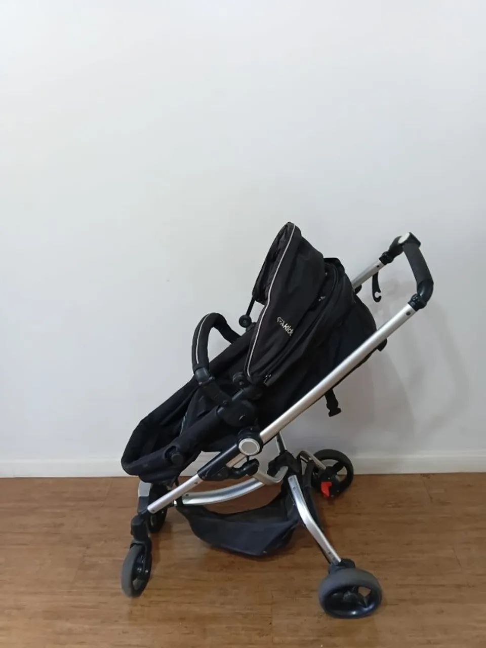 Carrinho Kiddo Eclipse + Bebê Conforto - Valor Imperdível SÓ HOJE - Foto 3