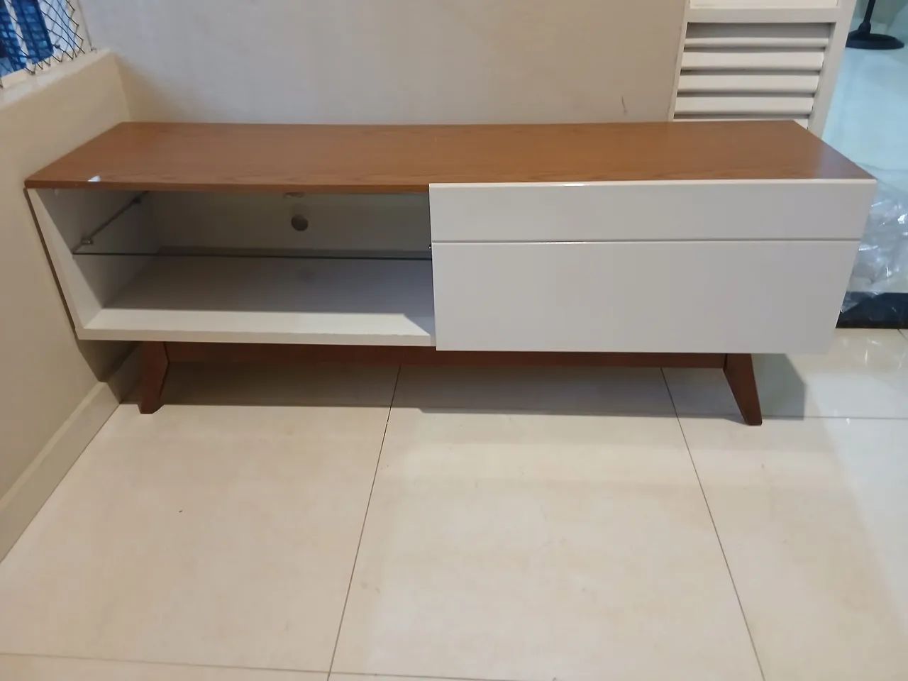 Rack moderno para TV