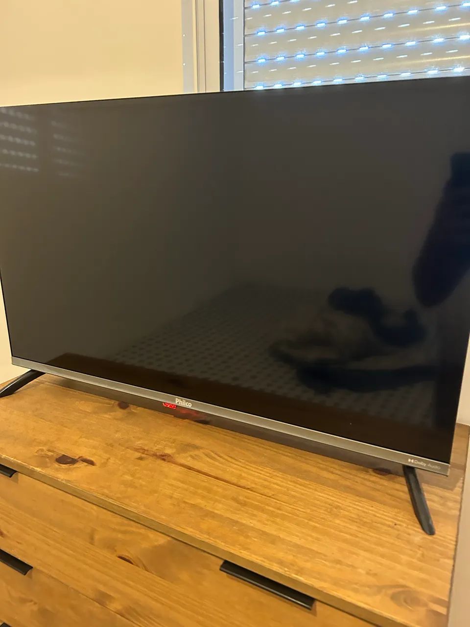 Smart TV LED 32 Polegadas HD Philco Roku Tv.