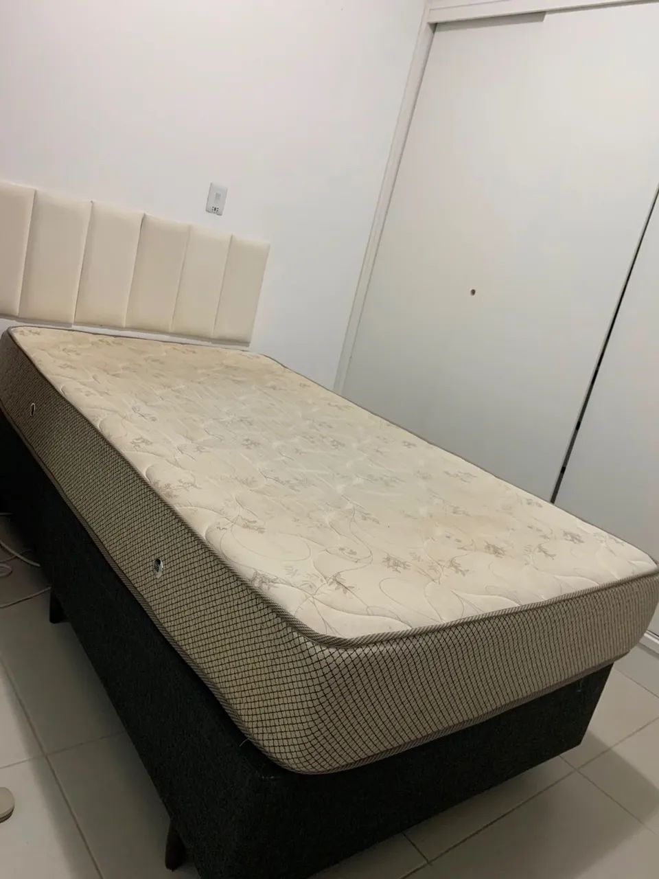 Cama Box viúva 