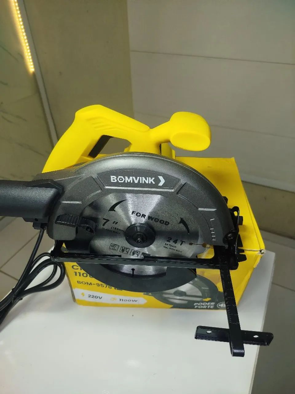 Serra circular 1350W profissional  - Foto 3