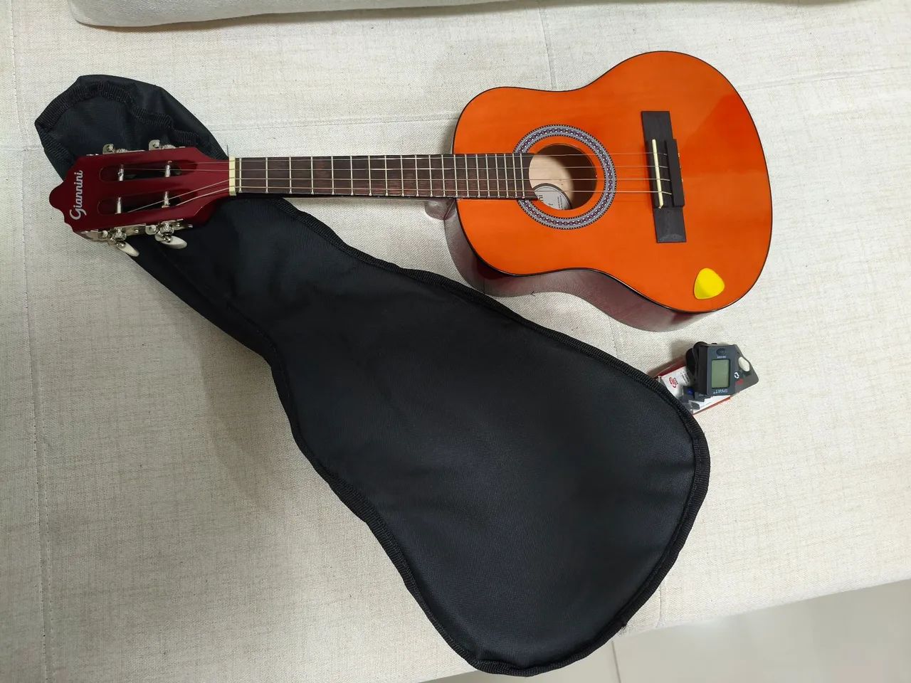 Cavaquinho Giannini 