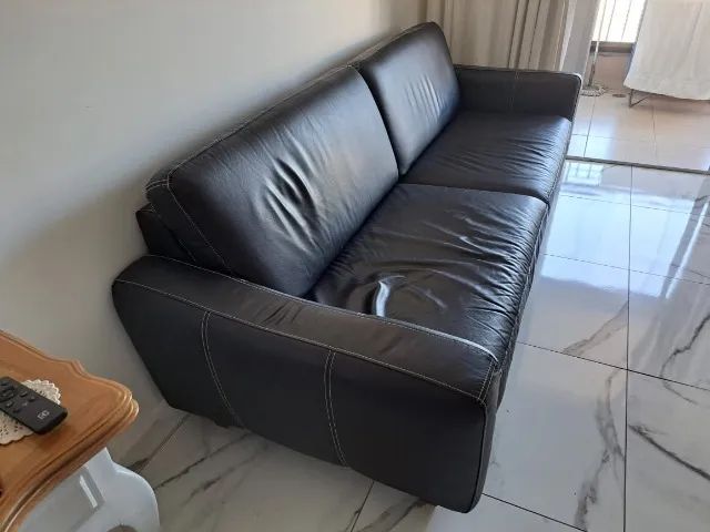SOFÁ EM COURO LEGÍTIMO 2,40 x 0,95 - Foto 2