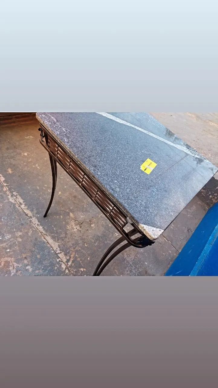 Mesa pequena de cozinha (Sem cadeiras) - Foto 5