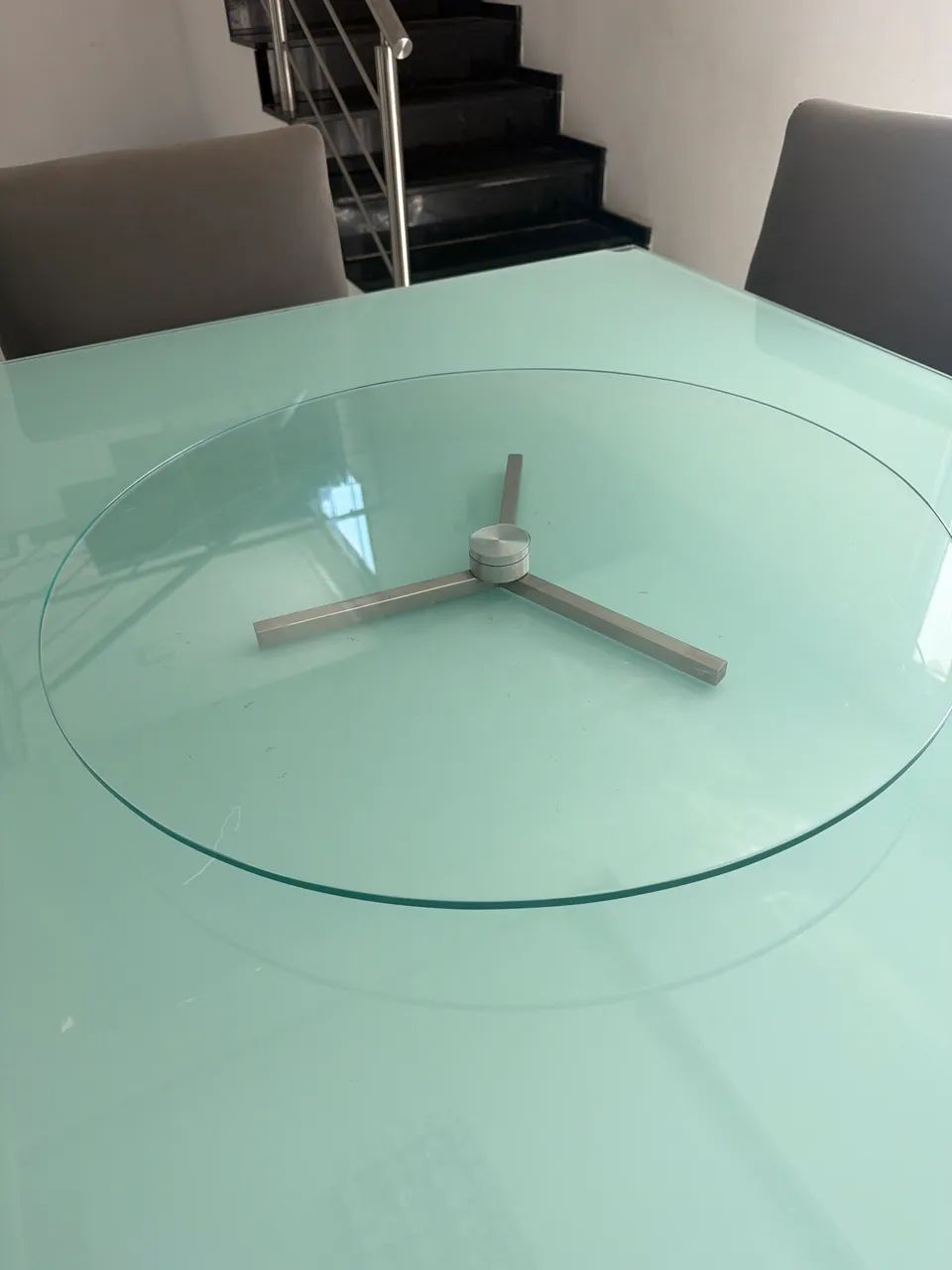 Mesa e cadeiras  - Foto 4