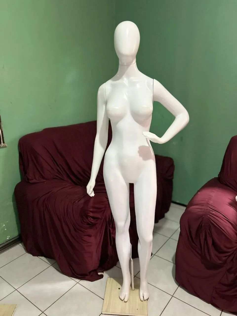 Vendo manequins 500 os dois