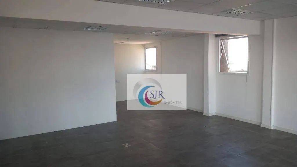 Conjunto para alugar, 239 m² com 6 vagas de garagem. - Foto 11