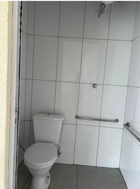 Sala comercial em fundo de lote - 46m2 - Ideal para guardar estoque - Foto 4