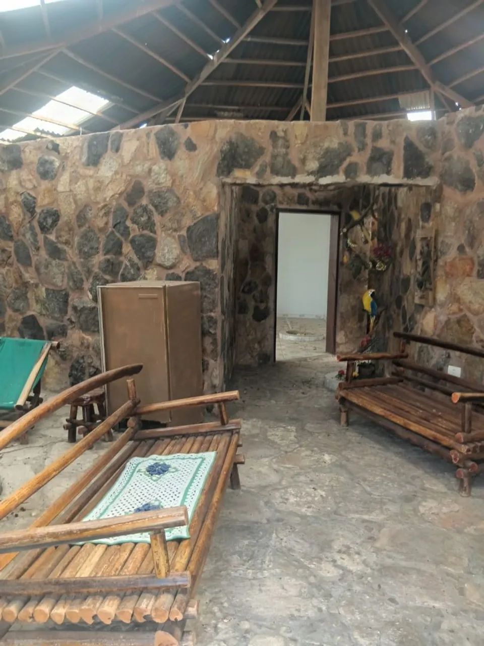Chácara na Chapada dos Veadeiros com casa e rio - Foto 2