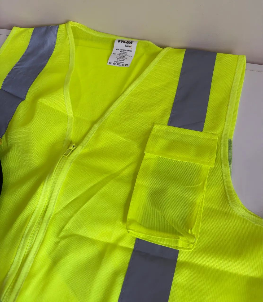 Colete Refletivo Amarelo + Par de Luvas EPI - Foto 4
