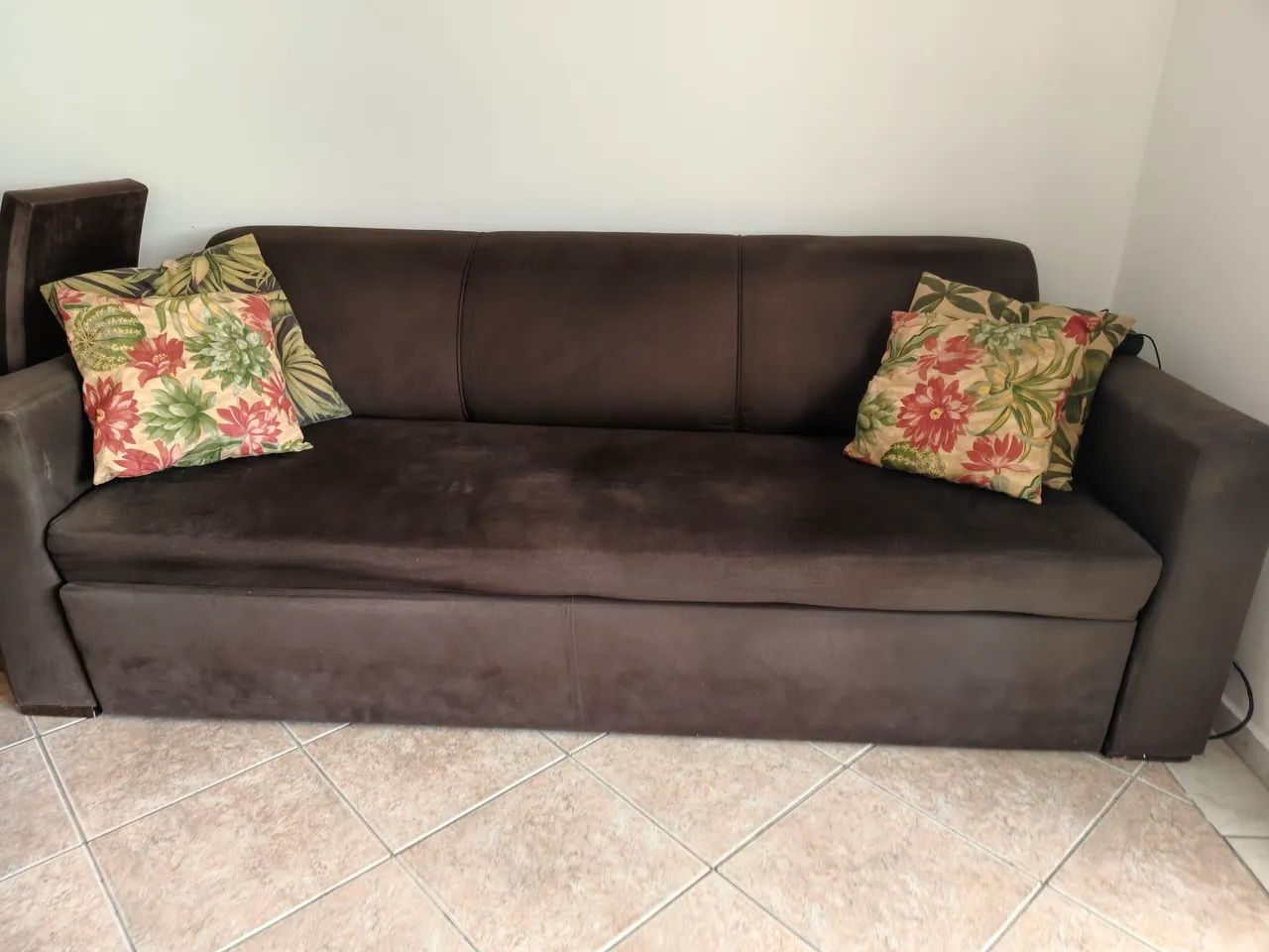 Sofá 3 lugares  - Foto 3