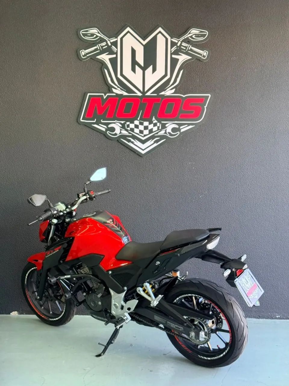 CB TWISTER 300ABS - Foto 4