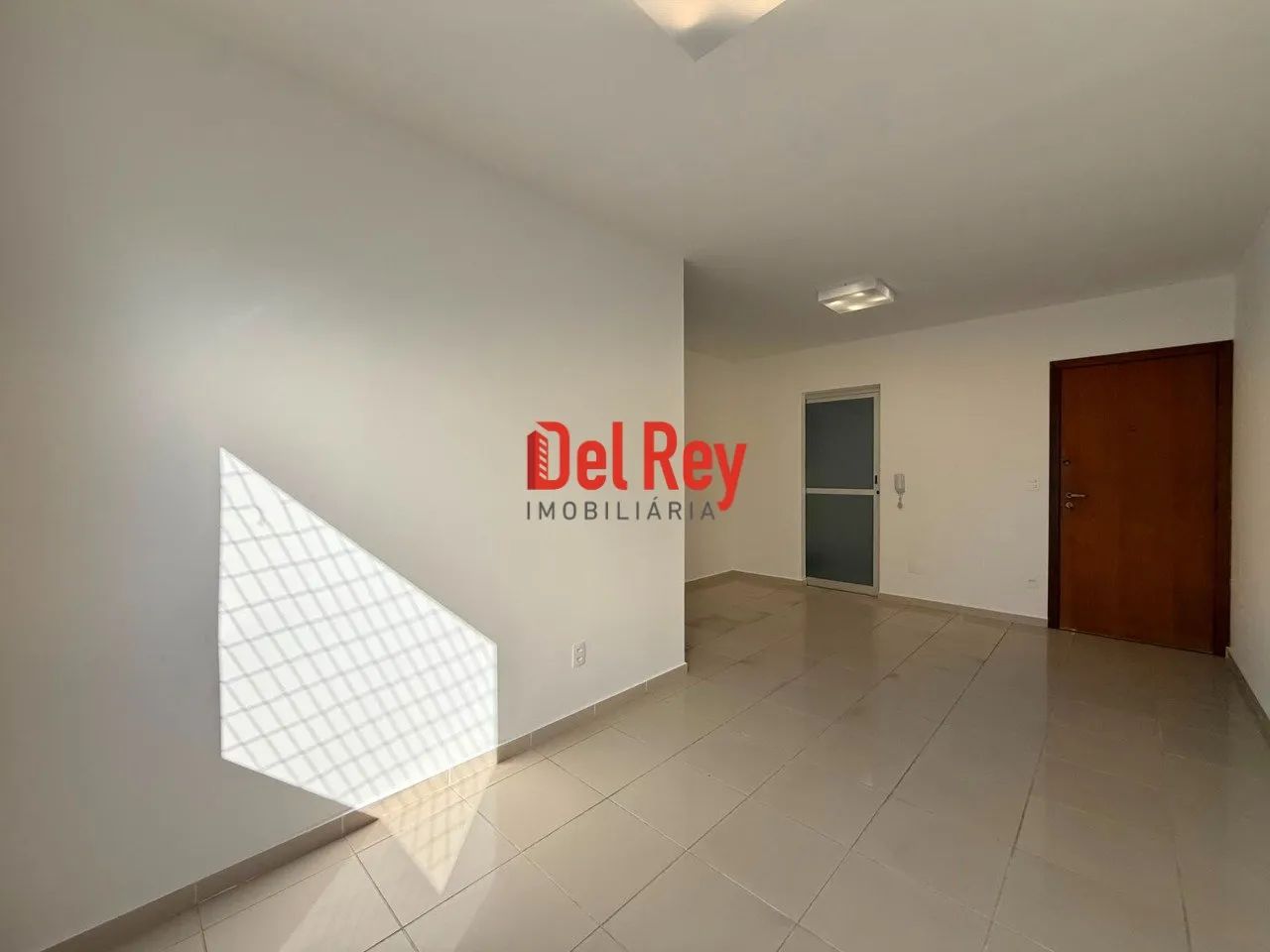 ALUGO APARTAMENTO 2 QUARTOS NO BAIRO NOVA ESPERANÇA - Foto 4