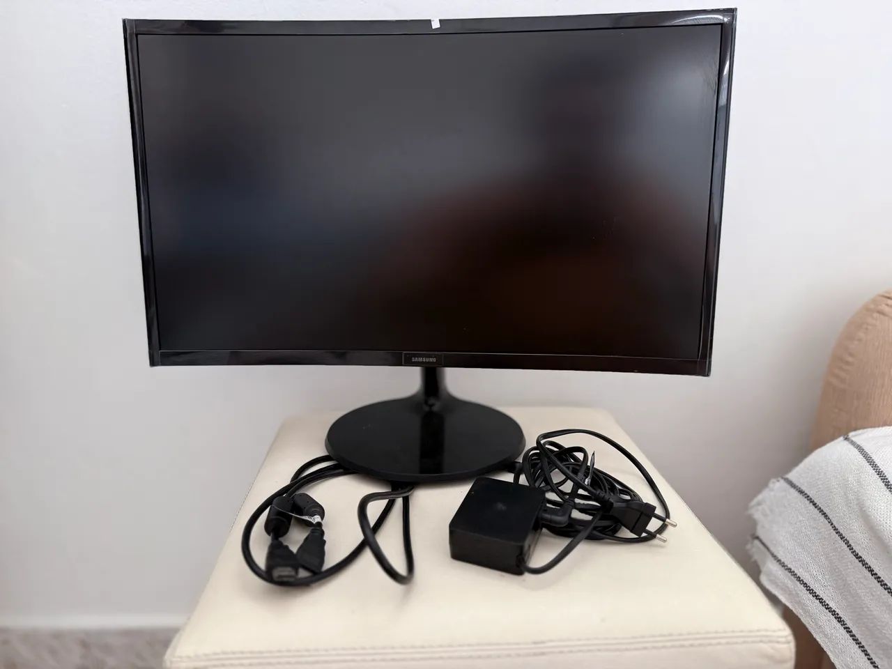 Monitor curvo  - Foto 2