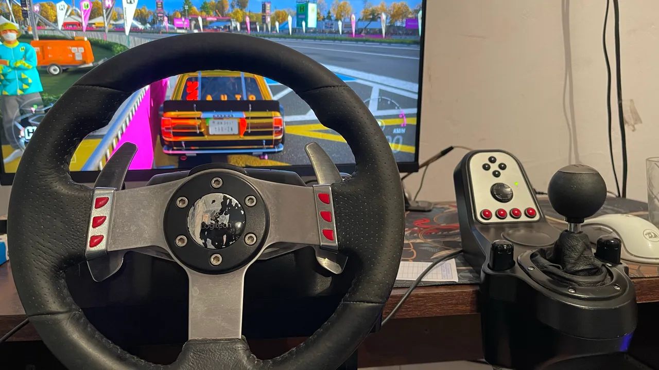 Volante logitech g27 completo  - Foto 2