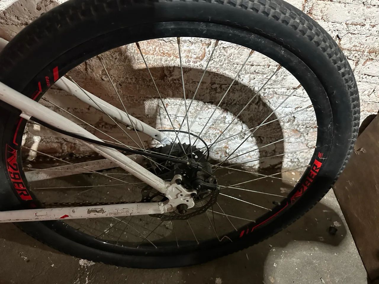 Vendo bicicleta aro 29 - Foto 4