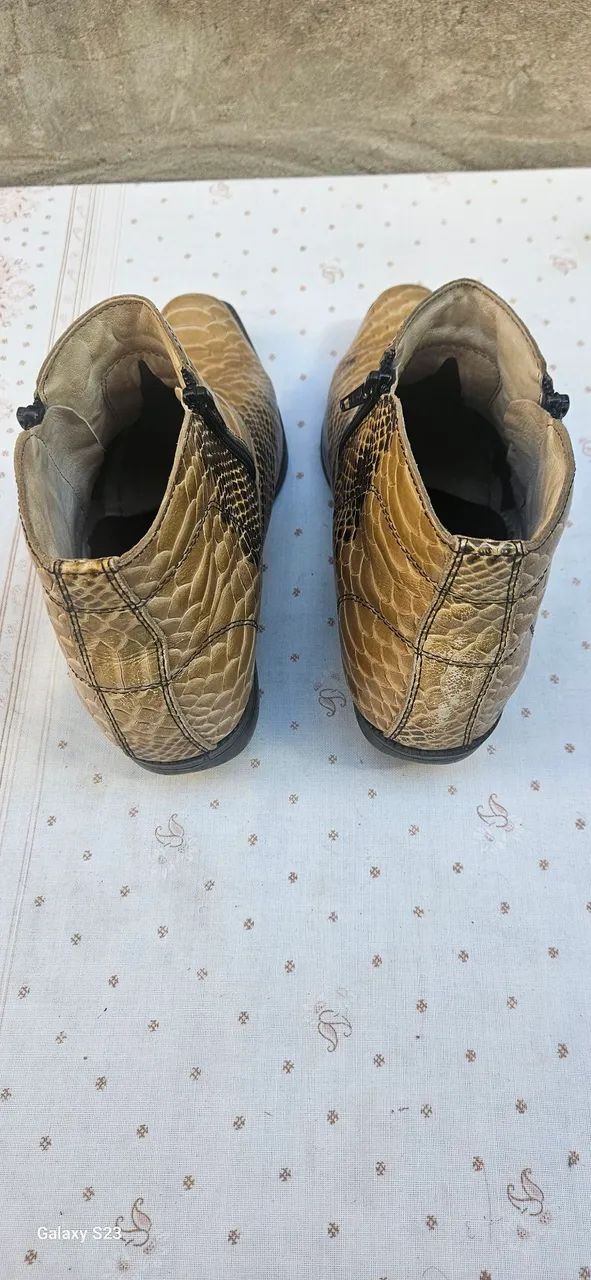 Bota  - Foto 2