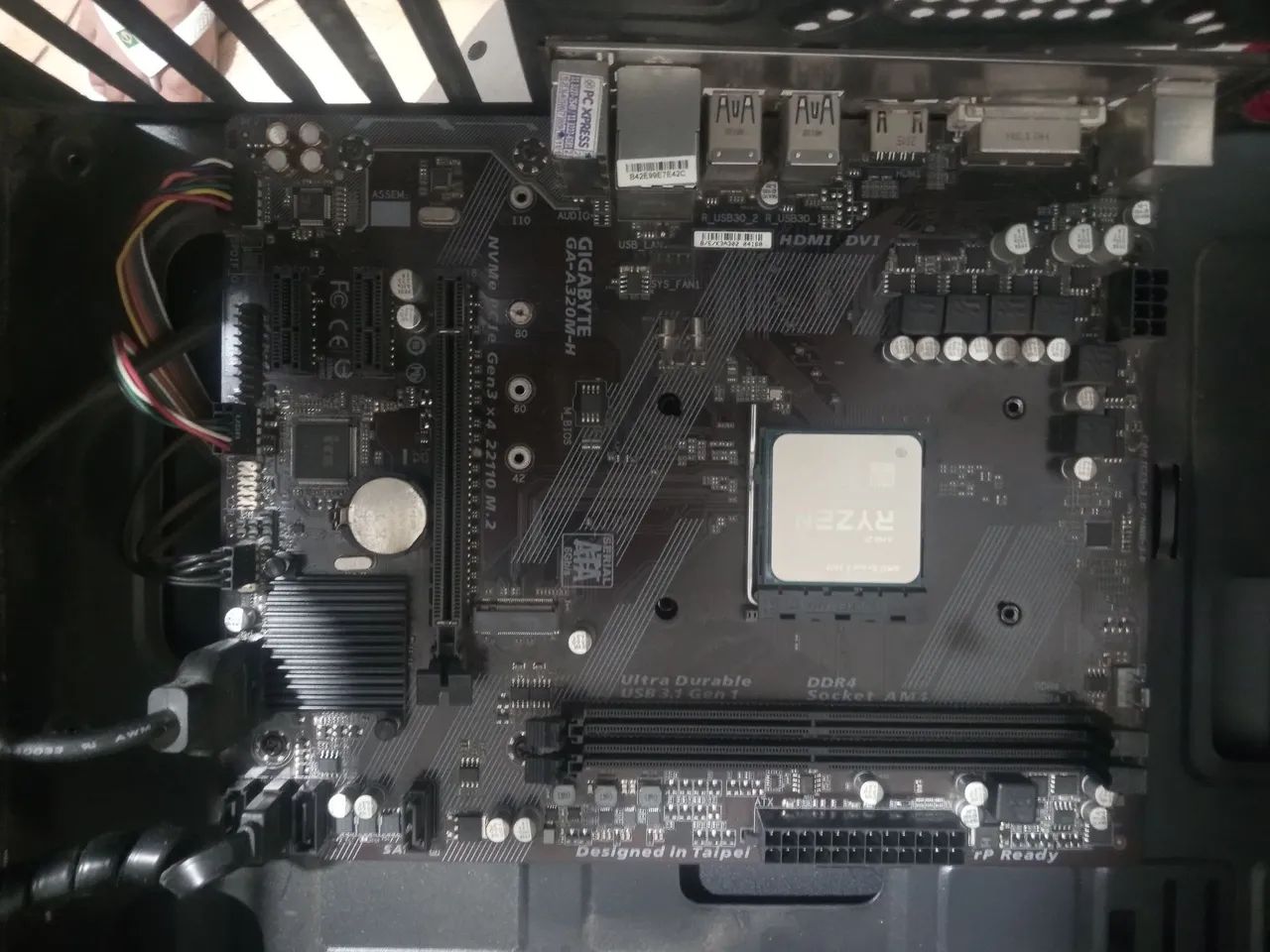 Kit upgrade Ryzen 5 3600 + a320 gigabyte  - Foto 3