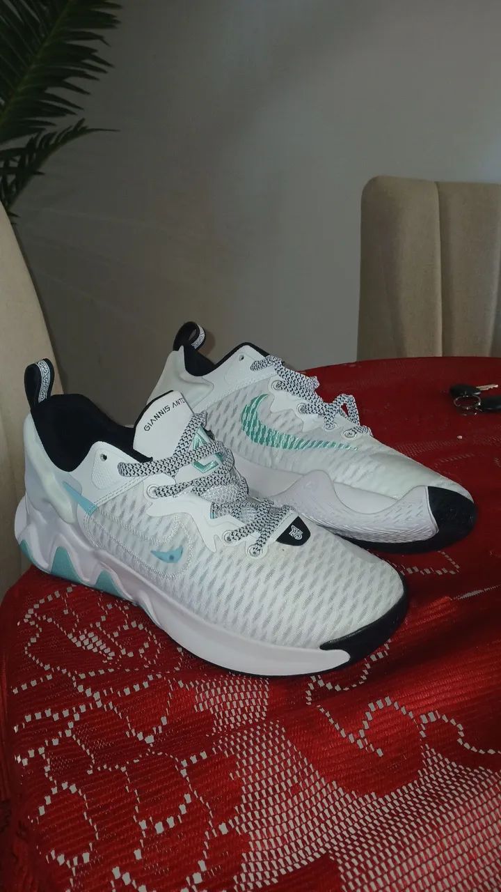 Nike Giannis Original 40/41