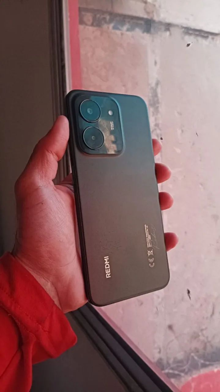 REDMI 15C PRATICAMENTE NOVO