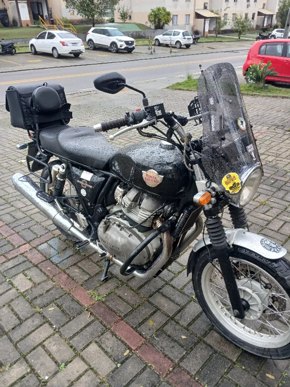 INTERCEPTO 650 