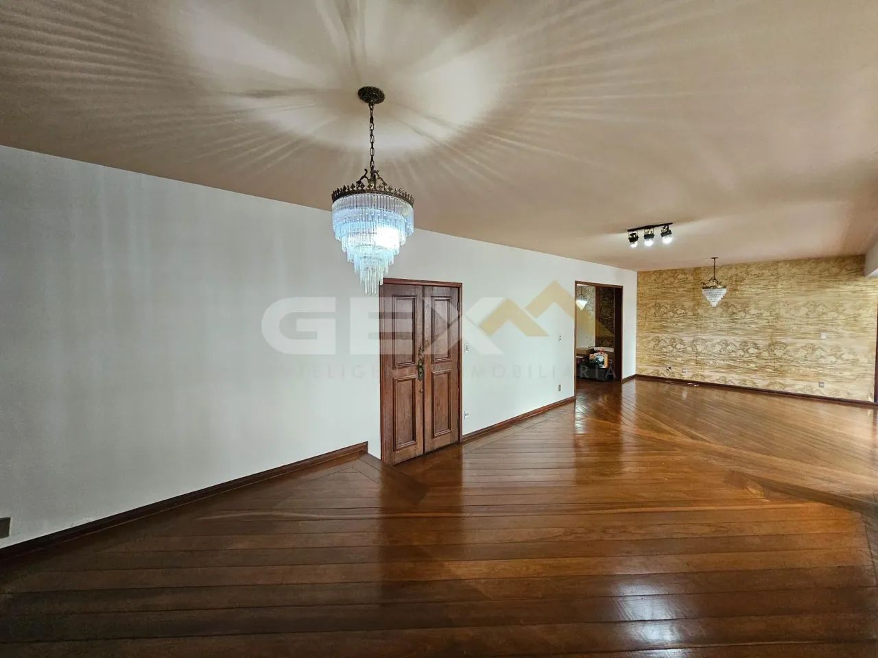 Apartamento à Venda com 04 Quartos no Centro de Divinópolis MG. - Foto 5