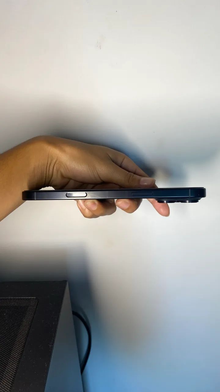 IPHONE 16 PRO MAX 256GB TITÂNIO PRETO - Foto 4