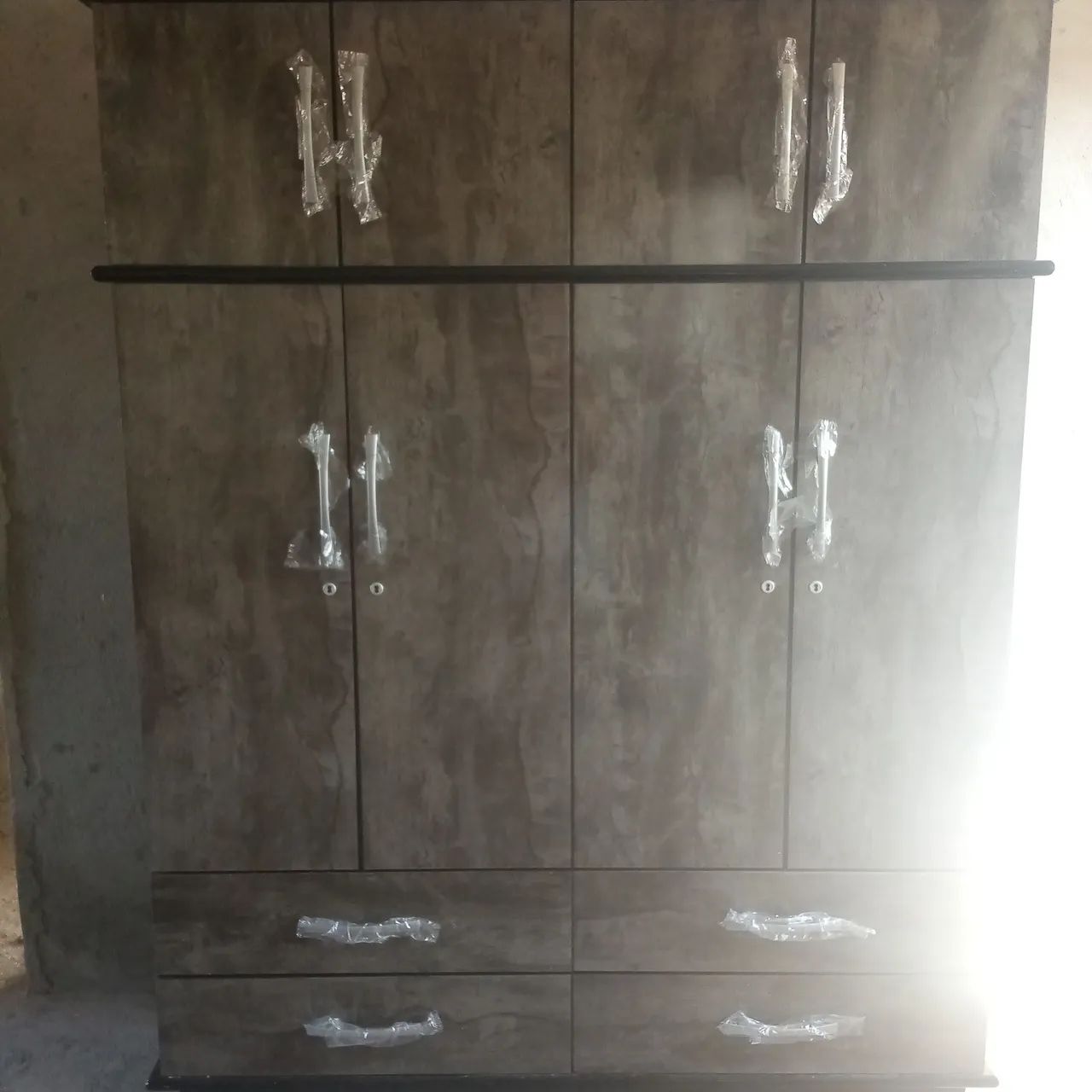 Guarda roupa de madeira - Foto 3