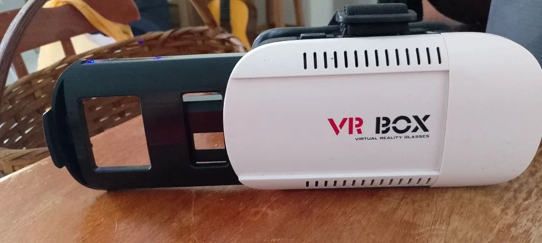 Headset de realidade virtual VR Box branco   - Foto 4