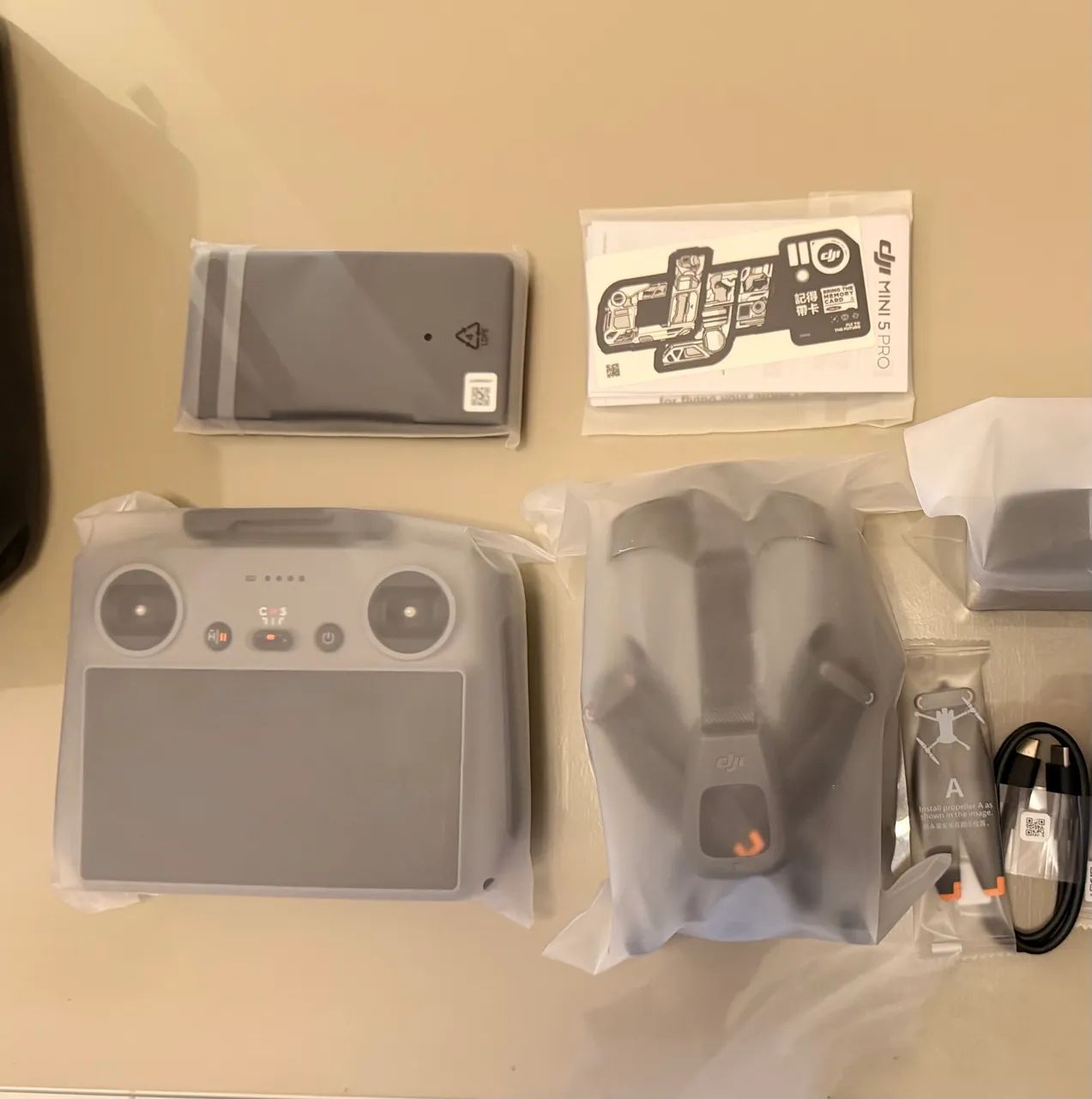 Dji Mini 5 Pro (kit top de linha / Fly more combo Plus)