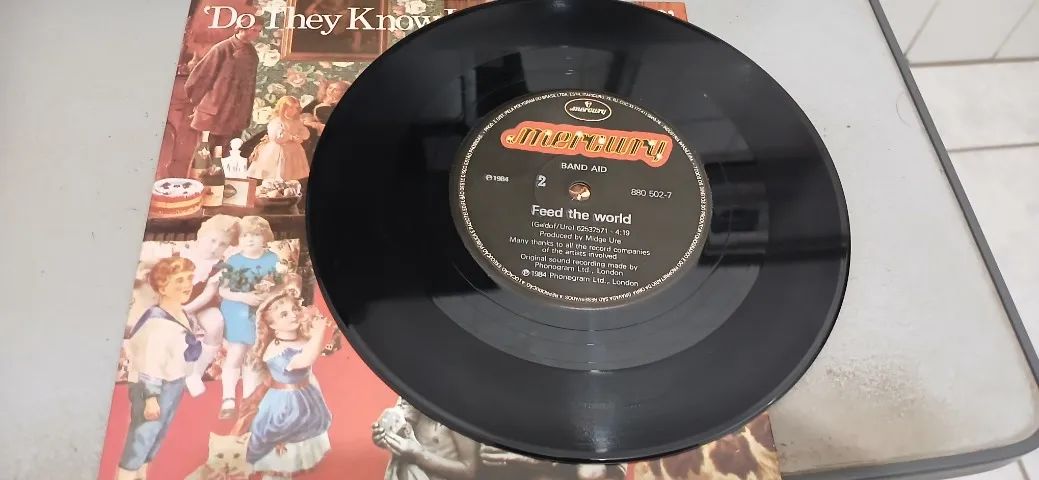 Ep Vinil Band Aid - Do They Know It's Christmas? - Ano 1984 - Foto 3