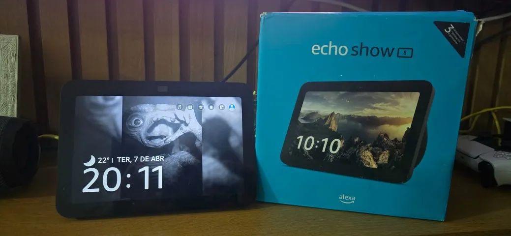 Amazon Eco Show 8 3ª Geração