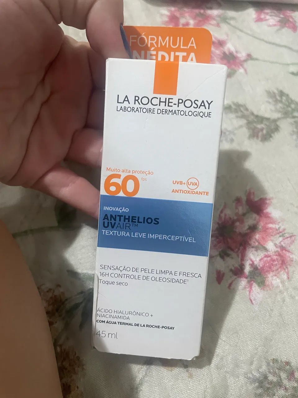Protetor solar lá roche