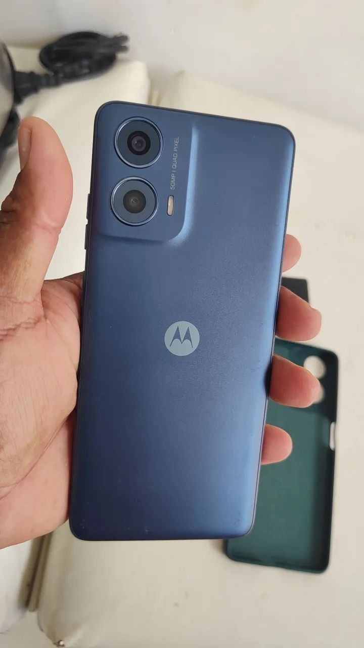 Vendo Motorola moto G24 dual sim 128GB funciona perfeitamente leia