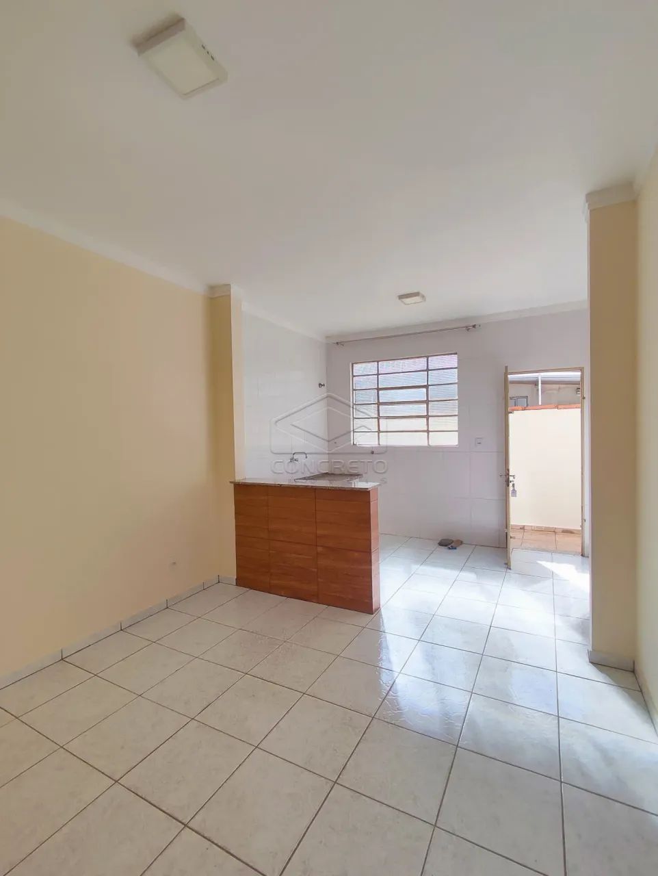 CASA COM 02 DORMITÓRIOS COM ÓTIMA LOCALIZAÇÃO - Foto 4