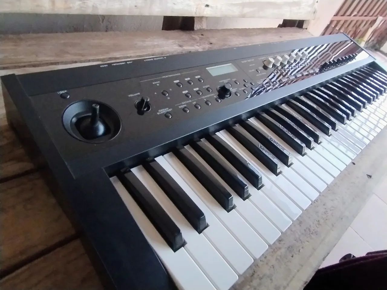 TECLADO KORG  - Foto 4