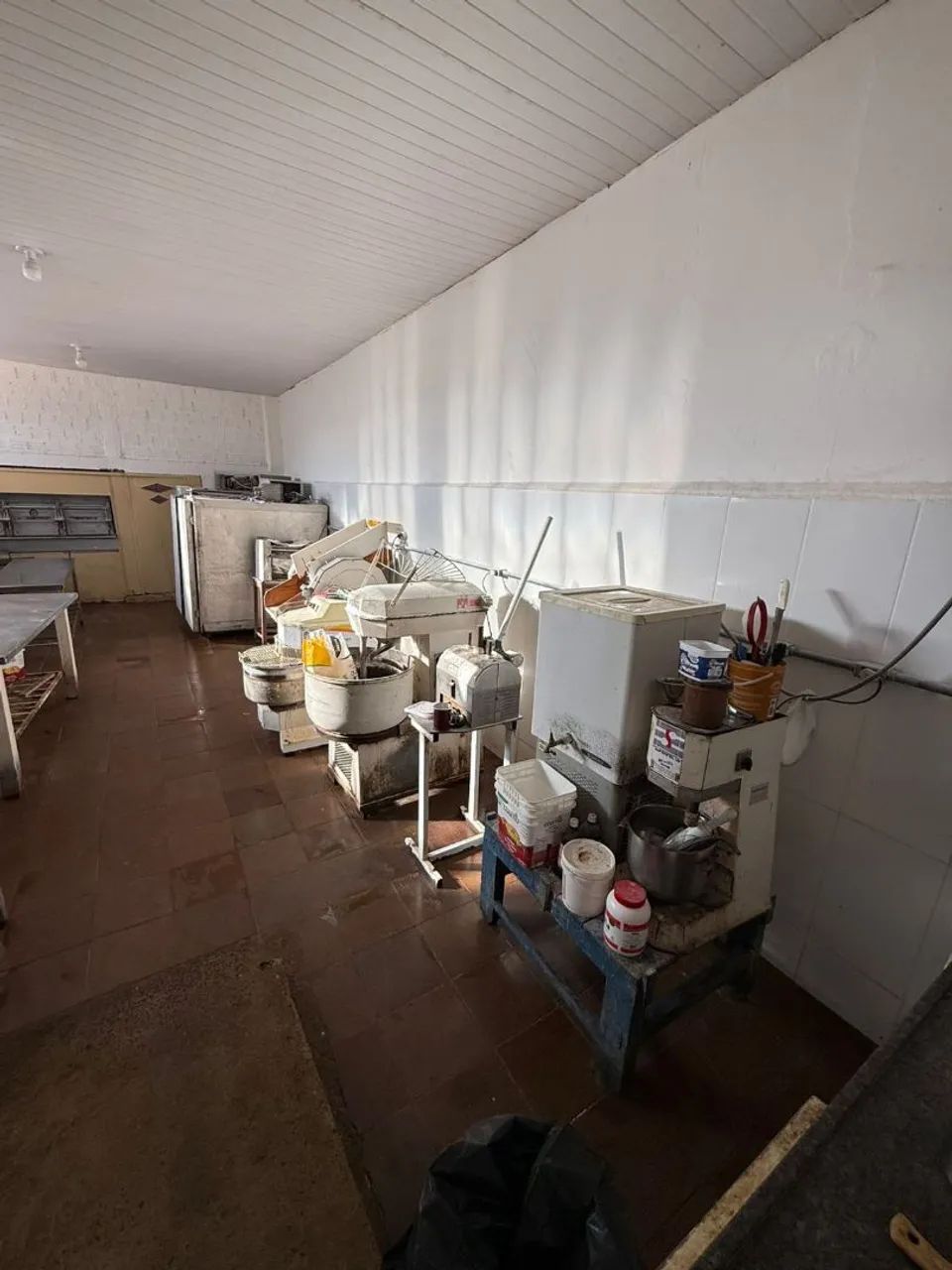 VENDO IMOVEL - Prédio comercial sendo utilizado como padaria - Foto 4
