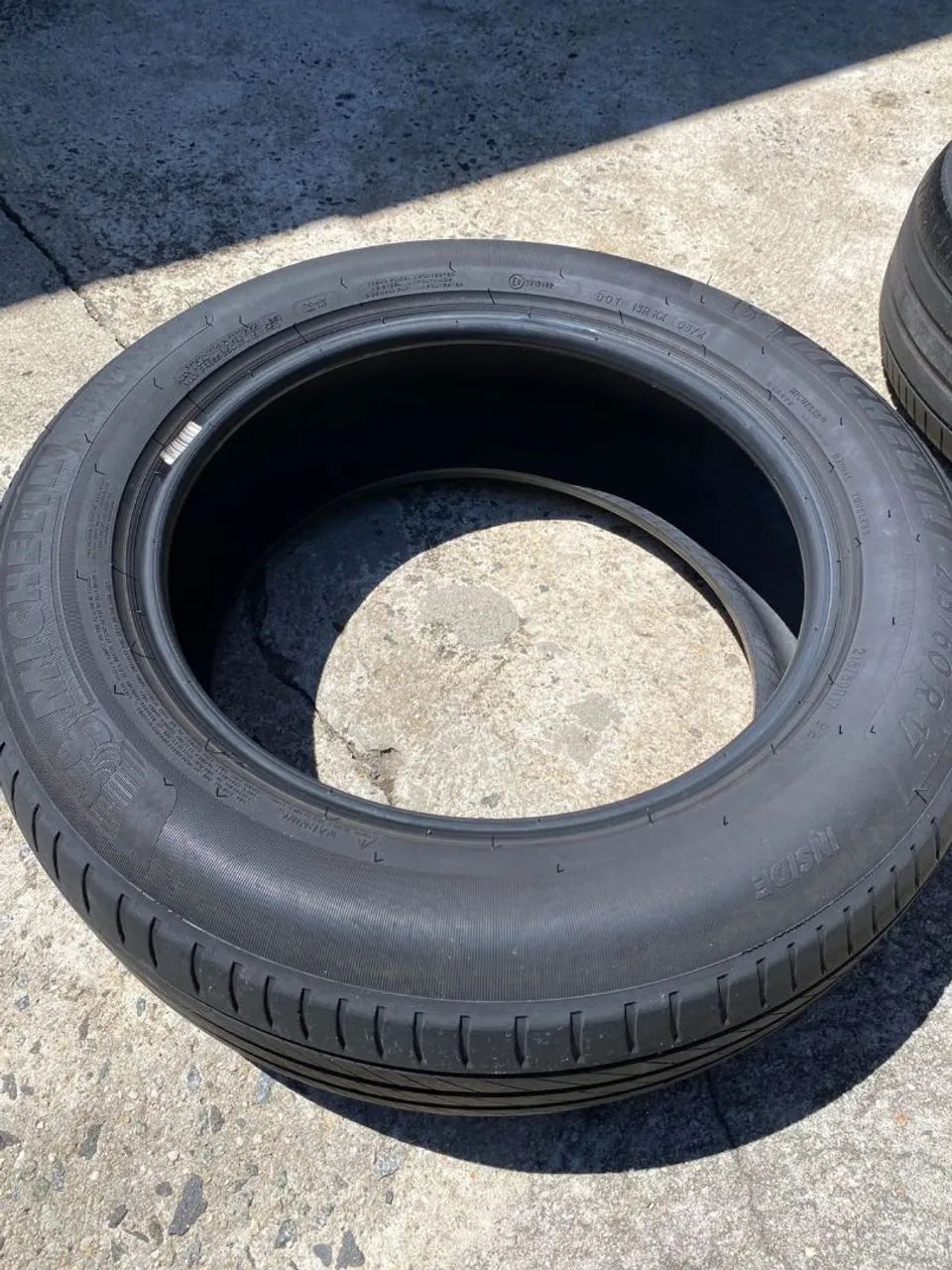 Pneus Michelin 215 60 17 - Foto 4