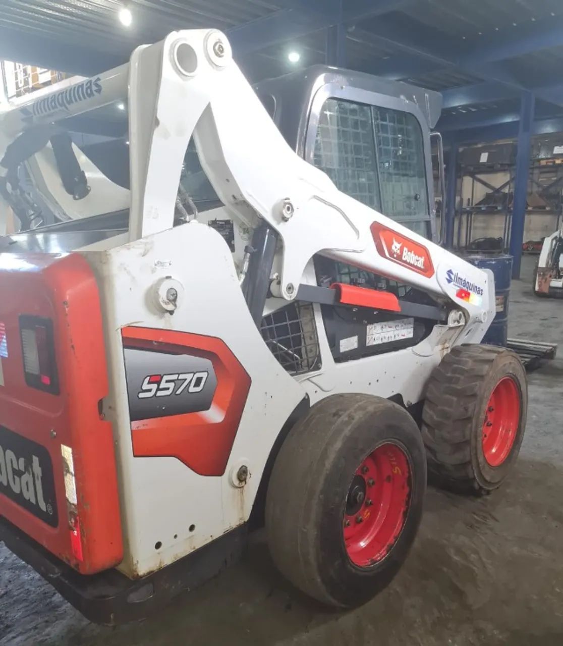 Minicarregadeira Bobcat S570 2024 811.4hs Ar+hf+alavanca Adicionar aos favoritos Belo Hori - Foto 2