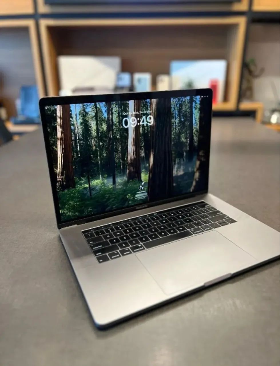 Macbook pro- 2019, 15pol, i9,32gb,500gb - Notebooks - Recreio dos