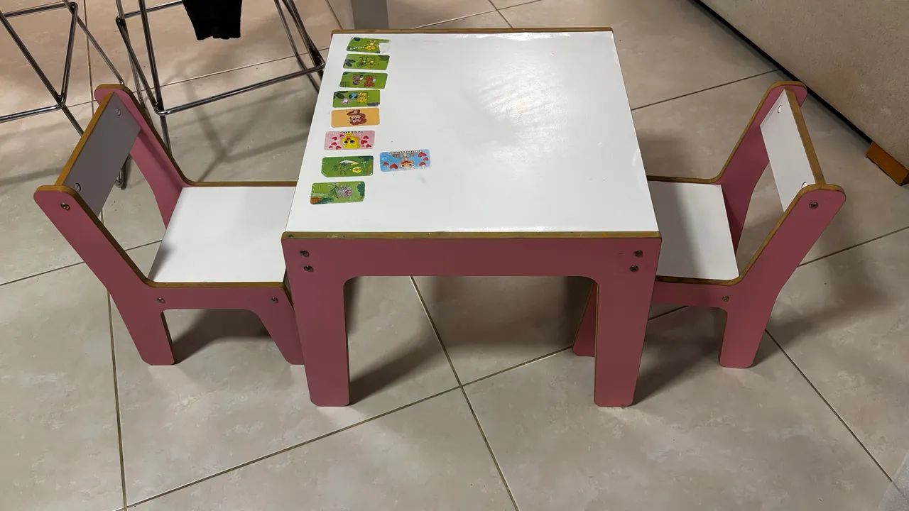 Mesa duas cadeiras criança  - Foto 2