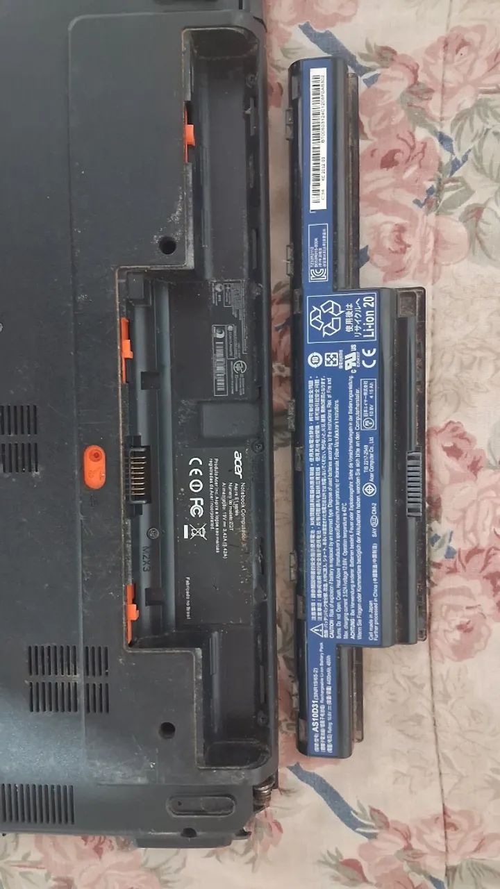 Notebook Acer aspire E1-471-6627 - Foto 5