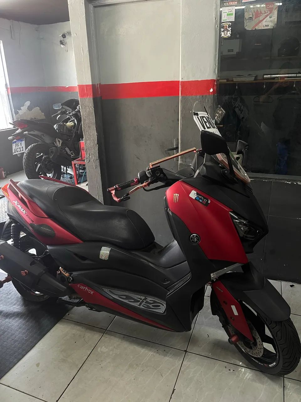 Xmax 240 ABS - Foto 3