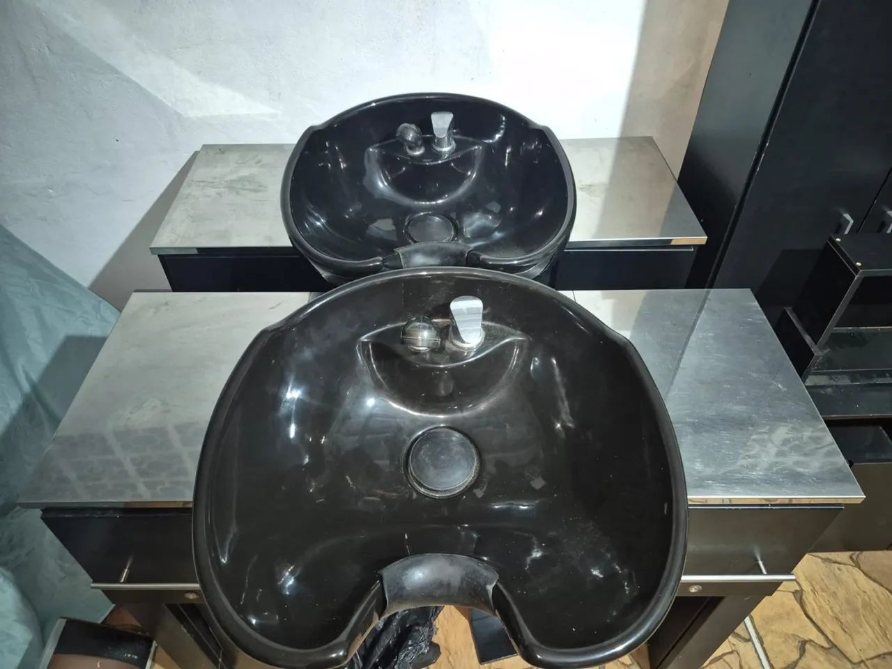 Lavatório com bancada inox com tomadas embutidos  - Foto 3