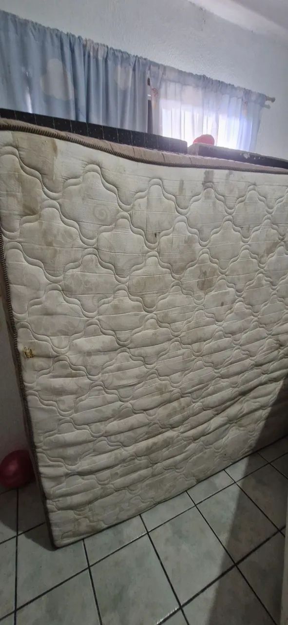 Colchão king size(SOMENTE COLCHÃO) - Foto 4