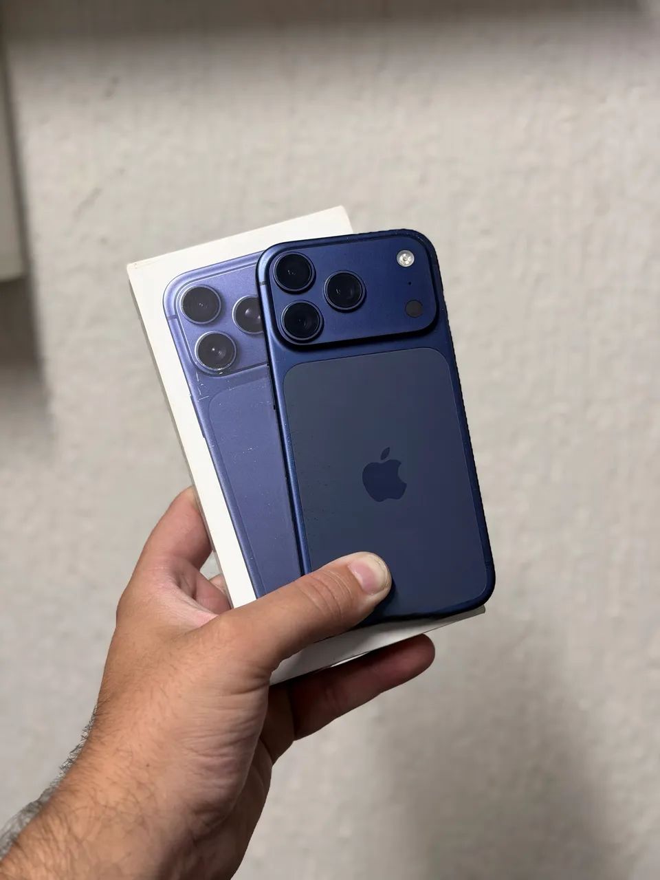 Precinho 17 pro azul 128GB mínimas marquinhas 